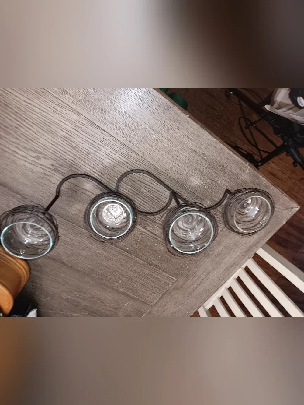 Unk Black Metal Wave Votive Holder with Clear Glass Cups